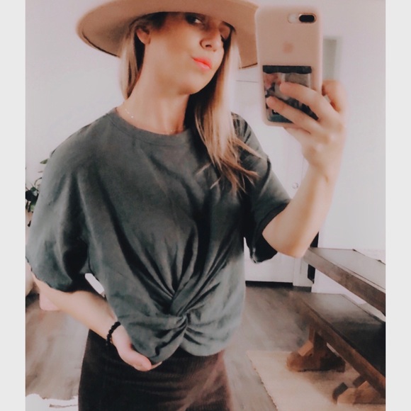 Free People Tops - Free People Beach knot tee NWOT